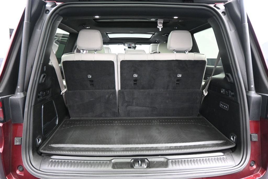 Used 2025 Jeep Wagoneer Series III w/ Premium Group I AWD/4WD image 33