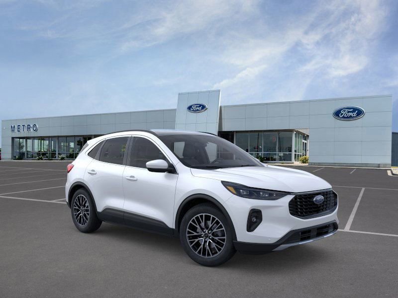 New 2026 Ford Escape SE w/ PHEV Premium Package image 8