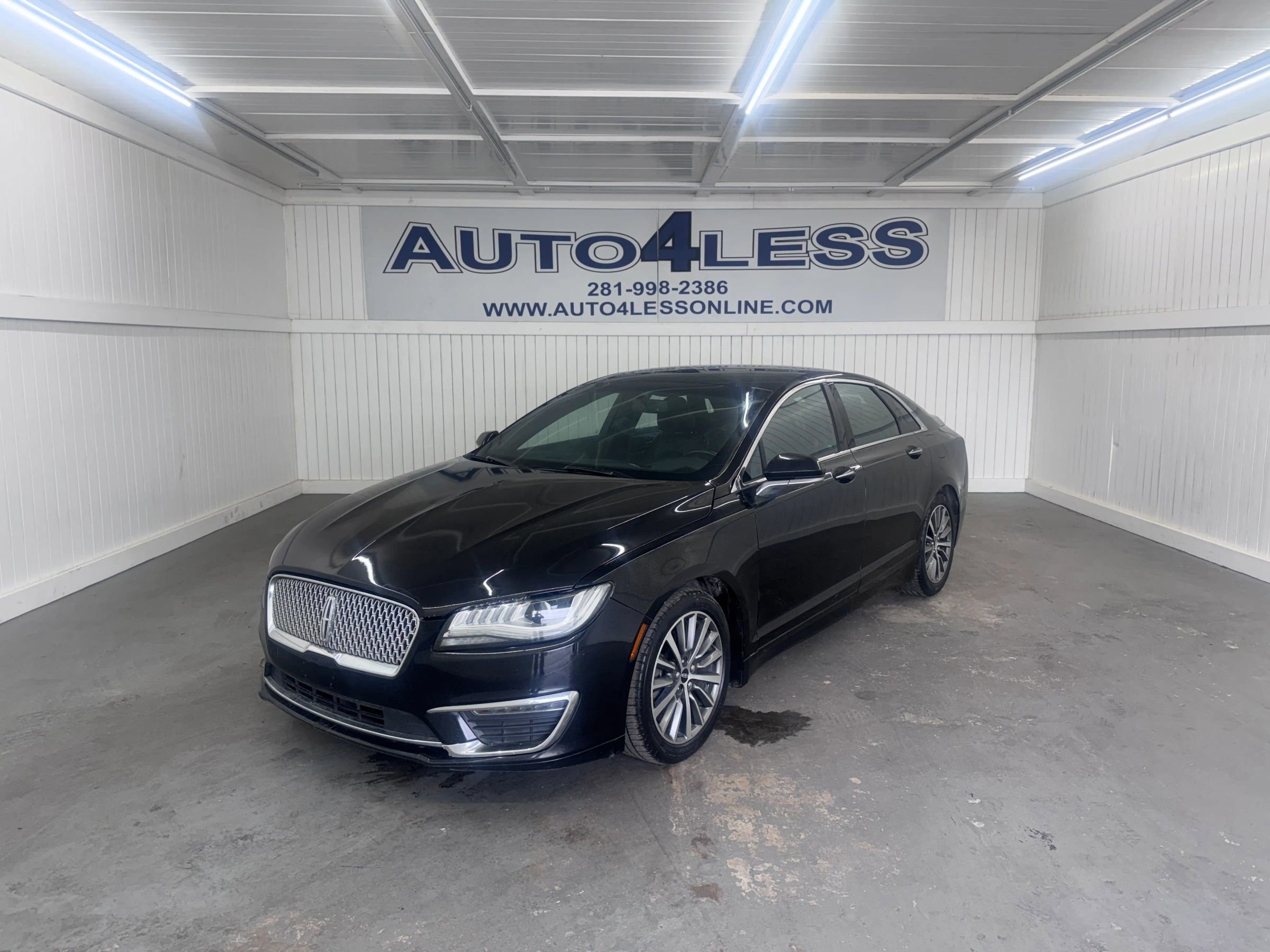 Used 2017 Lincoln MKZ Premiere FWD video 1