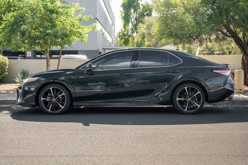 Used 2019 Toyota Camry XSE w/ Carpet Mat Package FWD image 2