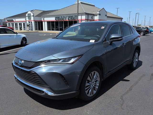Certified 2023 Toyota Venza Limited AWD/4WD image 3