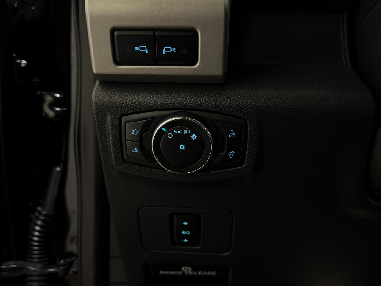 Used 2022 Ford F250 Lariat w/ Lariat Value Package image 27