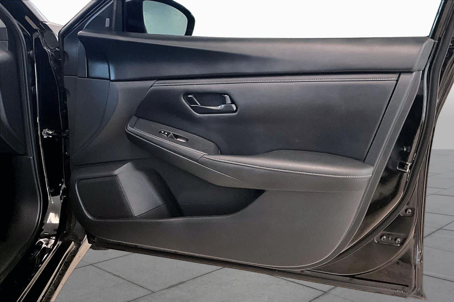 Used 2024 Nissan Sentra S FWD image 20