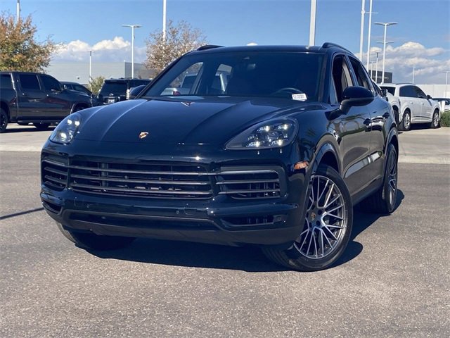 Used 2023 Porsche Cayenne S Platinum w/ Premium Package Plus image 3