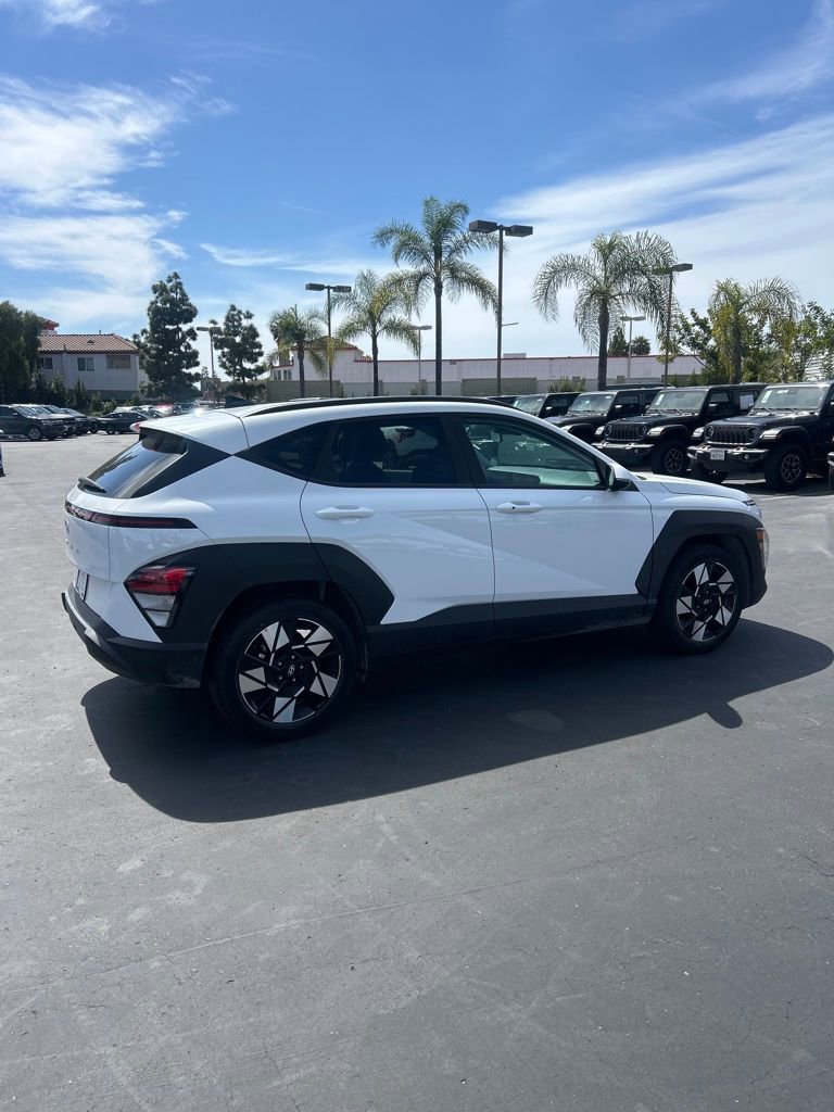 Used 2025 Hyundai Kona SEL image 8