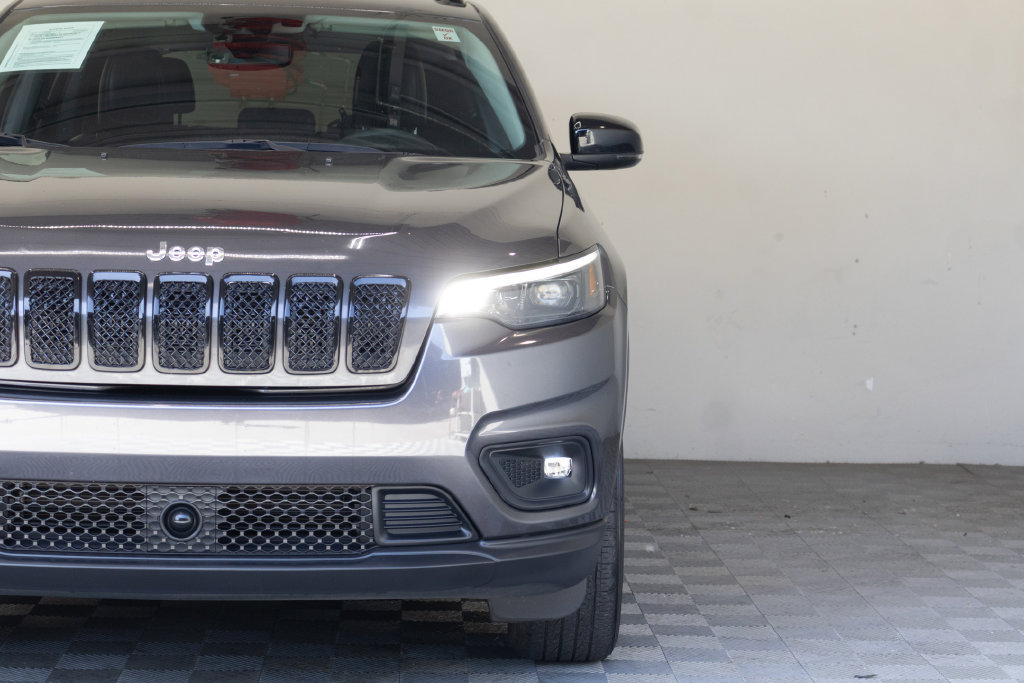 Used 2022 Jeep Cherokee Latitude Lux AWD/4WD image 5