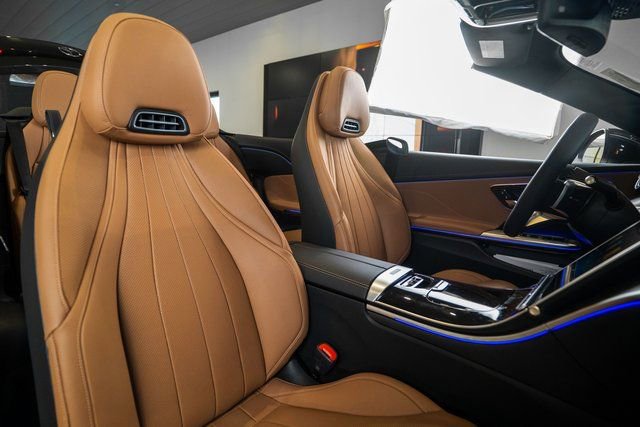 New 2026 Mercedes-Benz CLE 450 4MATIC Cabriolet image 16