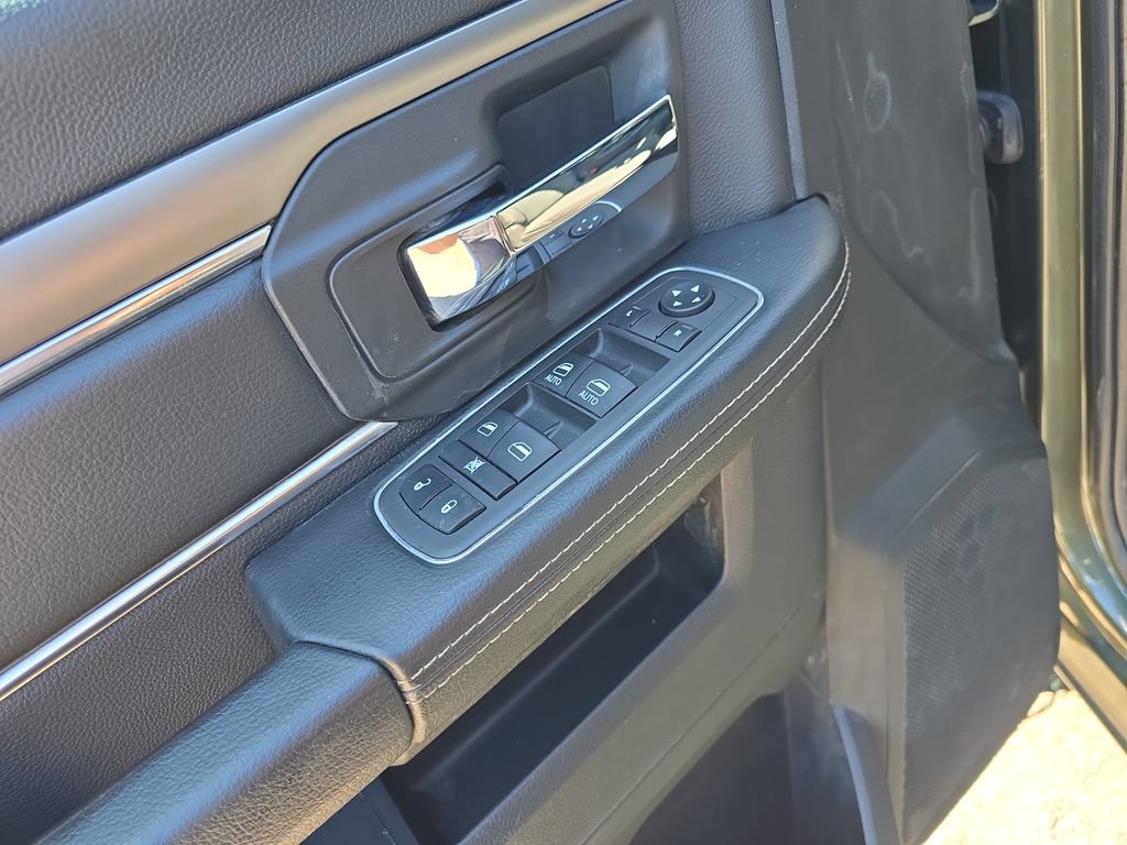 Used 2021 RAM 1500 Warlock w/ Electronics Group AWD/4WD image 13