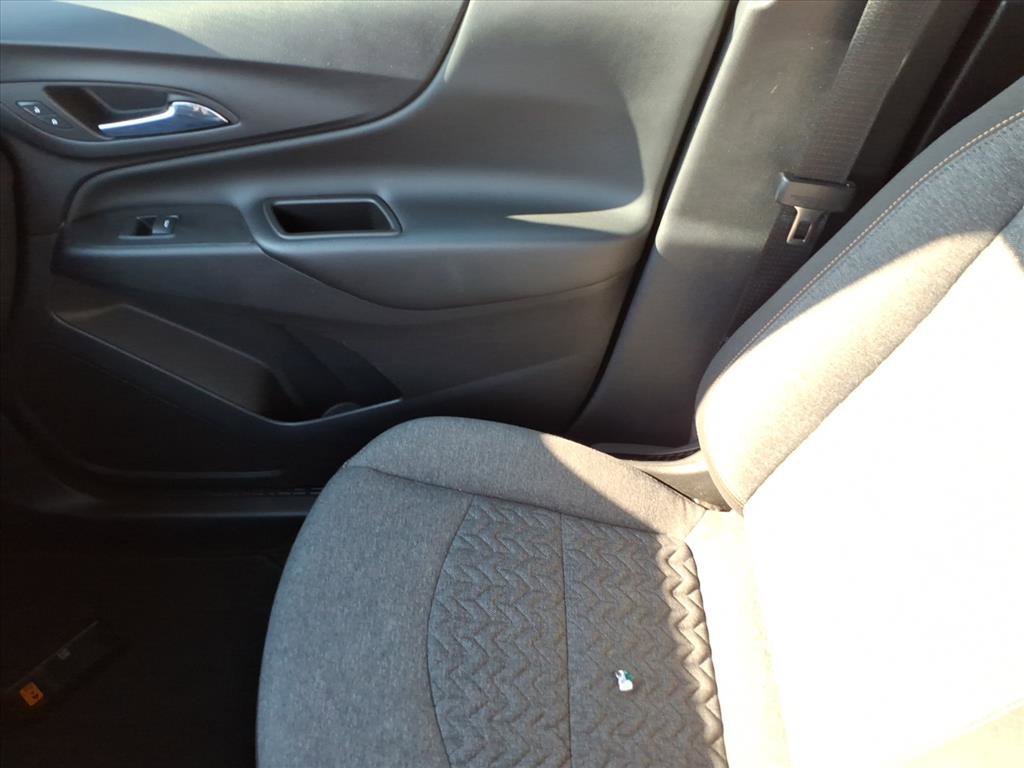 Used 2023 Chevrolet Equinox LT image 31