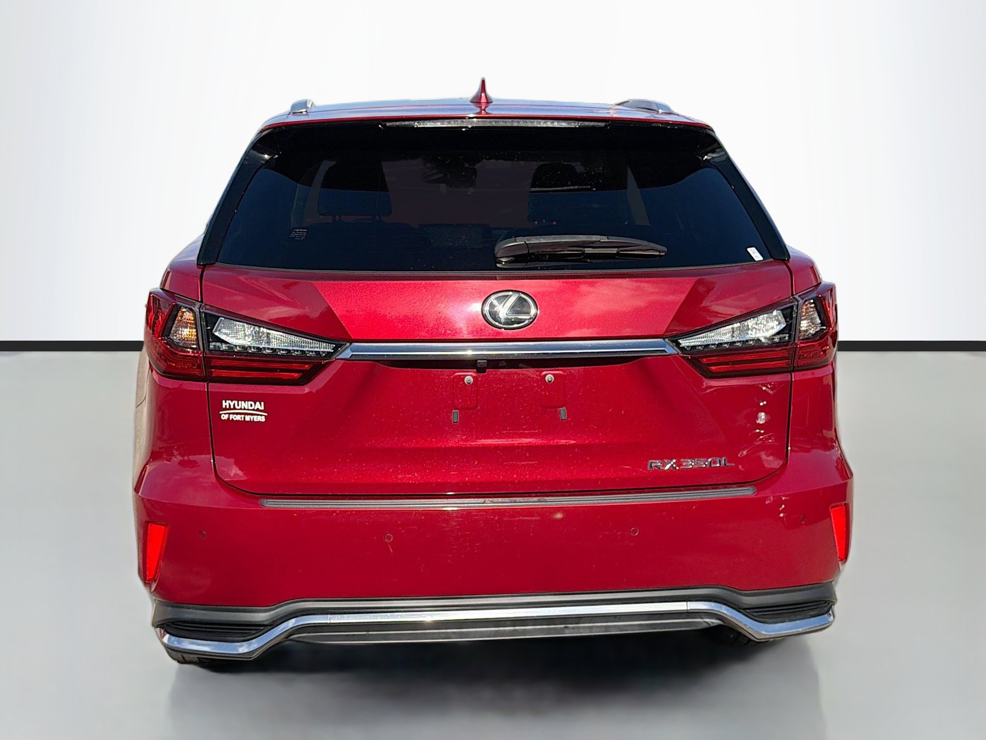 Used 2019 Lexus RX 350L FWD image 4