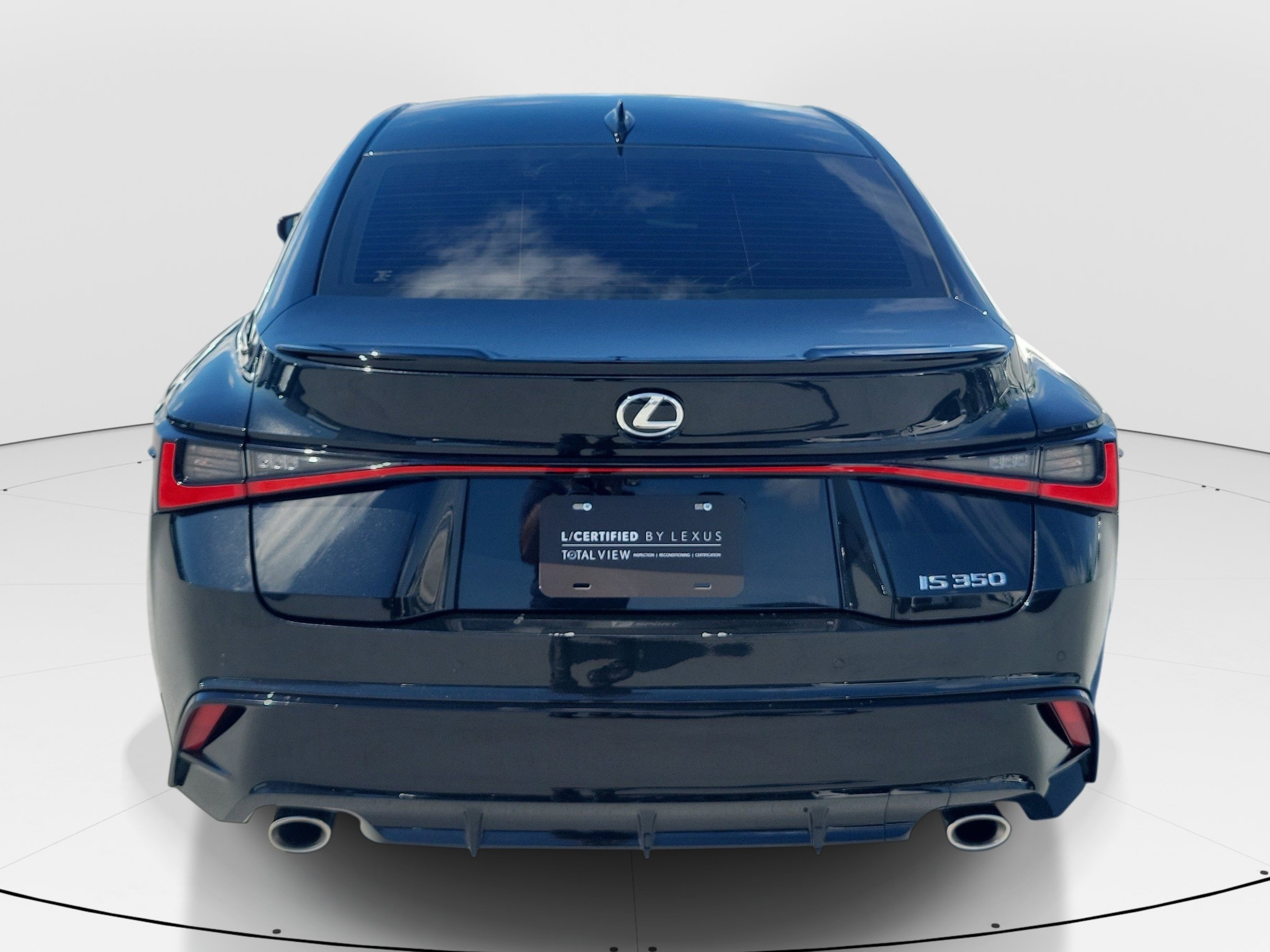 Used 2025 Lexus IS 350 F Sport RWD image 5