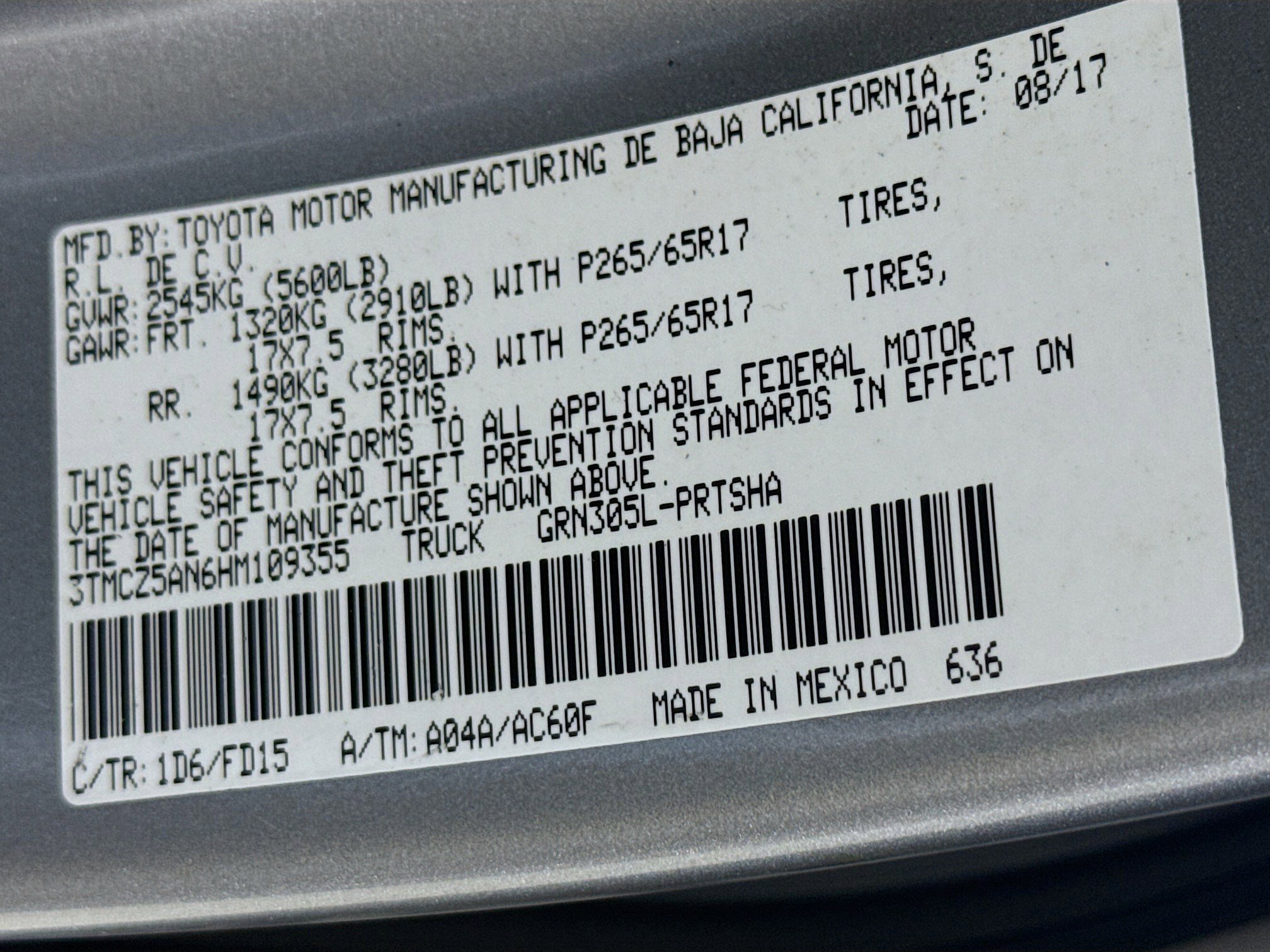 Used 2017 Toyota Tacoma SR image 40