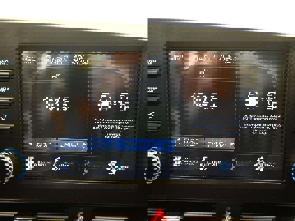 Certified 2021 Hyundai Elantra SE image 13