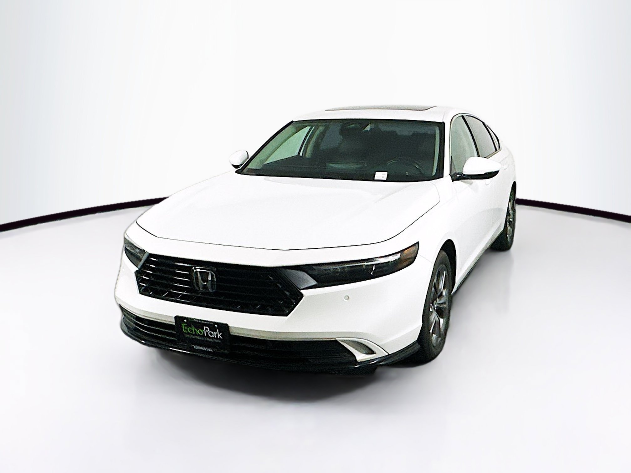 Used 2024 Honda Accord EX-L image 3