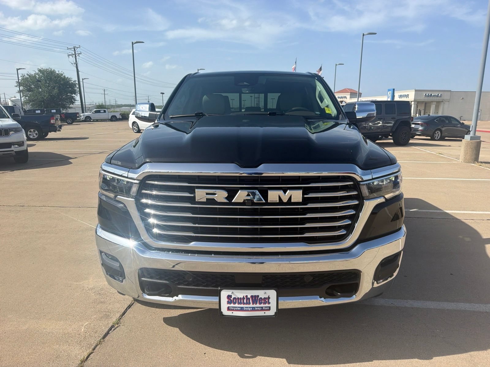 Used 2026 RAM 1500 Laramie w/ Off Road Group AWD/4WD image 2