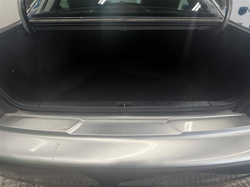 Used 2001 Lexus ES 330 FWD image 7