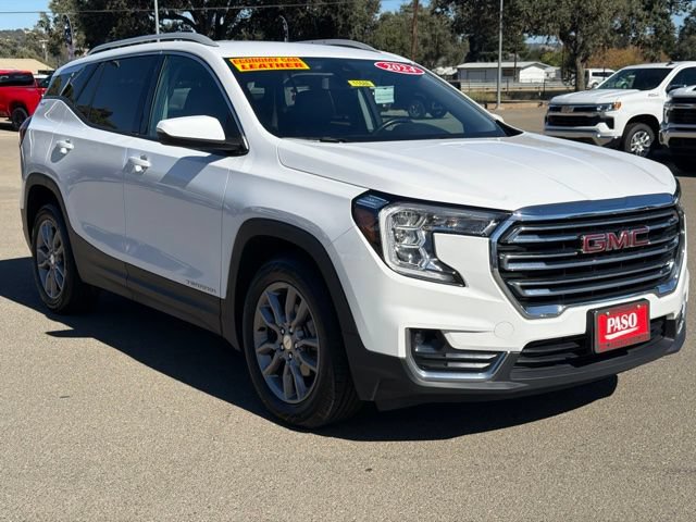 Used 2024 GMC Terrain SLT