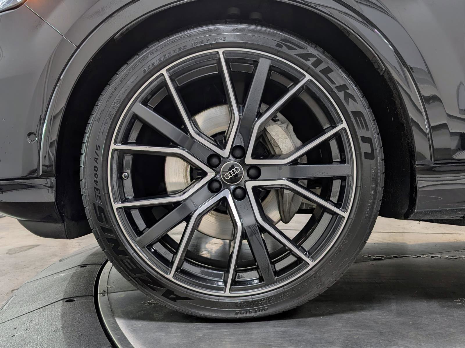 Used 2022 Audi Q7 3.0T Prestige image 12