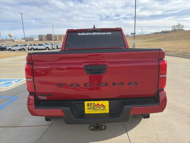 Used 2024 Toyota Tacoma TRD Off-Road image 4