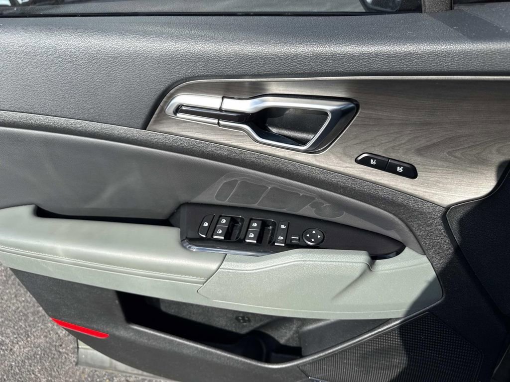Used 2023 Kia Sportage X-Pro image 15