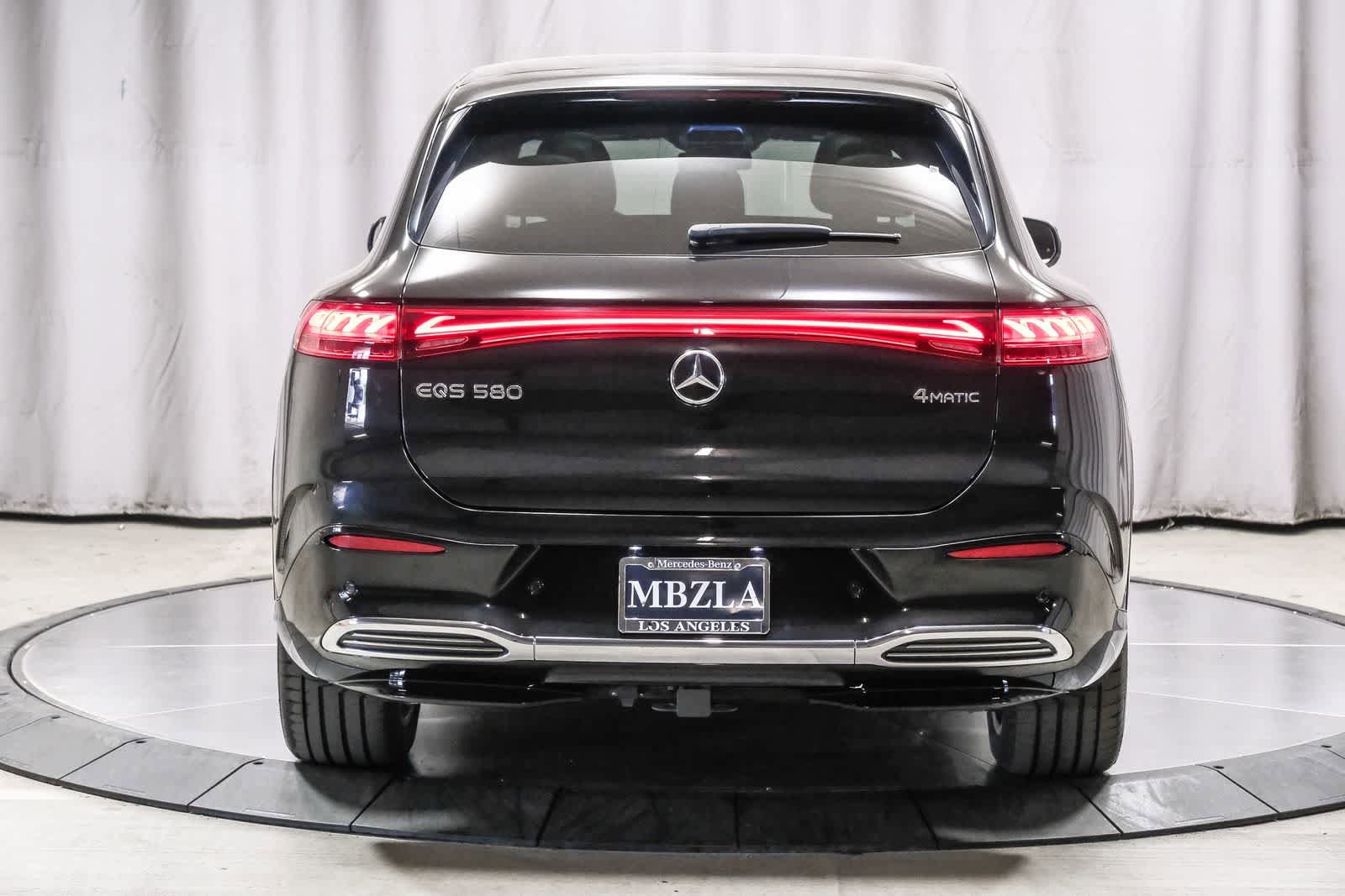 Certified 2023 Mercedes-Benz EQS 580 4MATIC SUV image 3