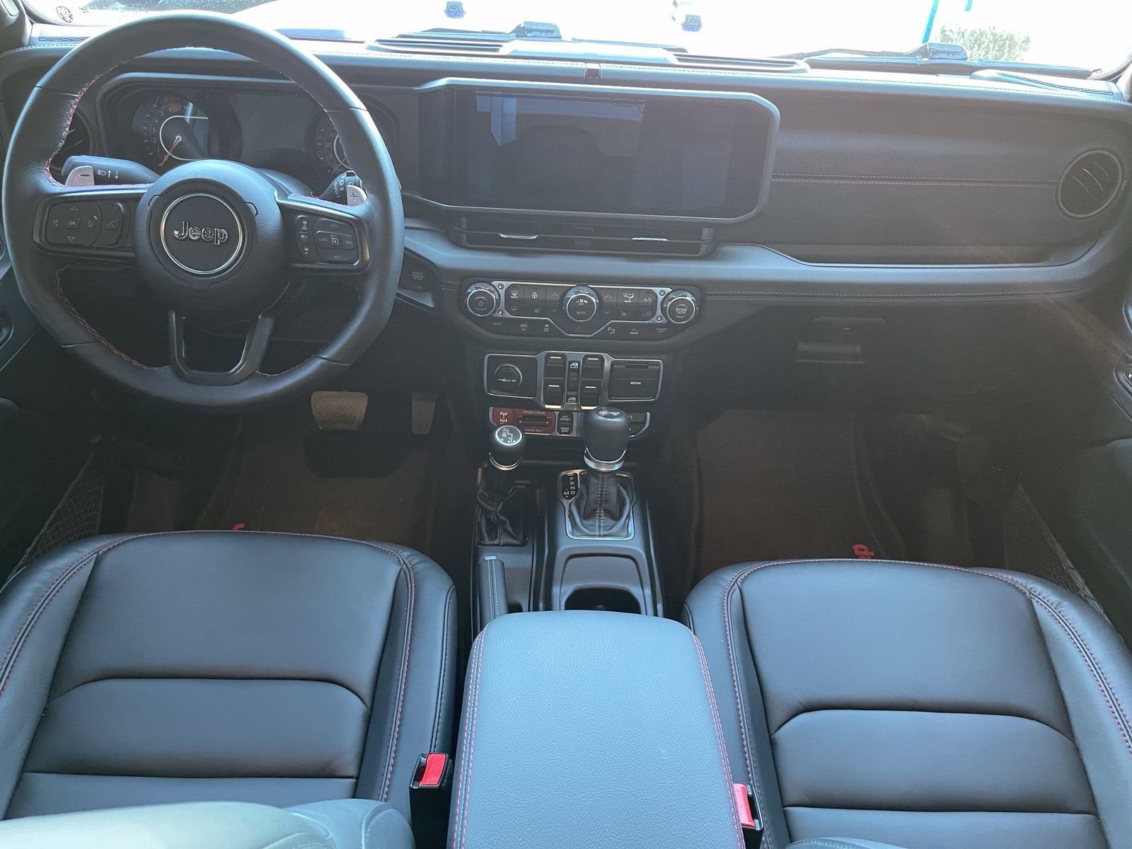 Used 2026 Jeep Wrangler Unlimited Rubicon 392 w/ Quick Order Package 27X Moab AWD/4WD image 14