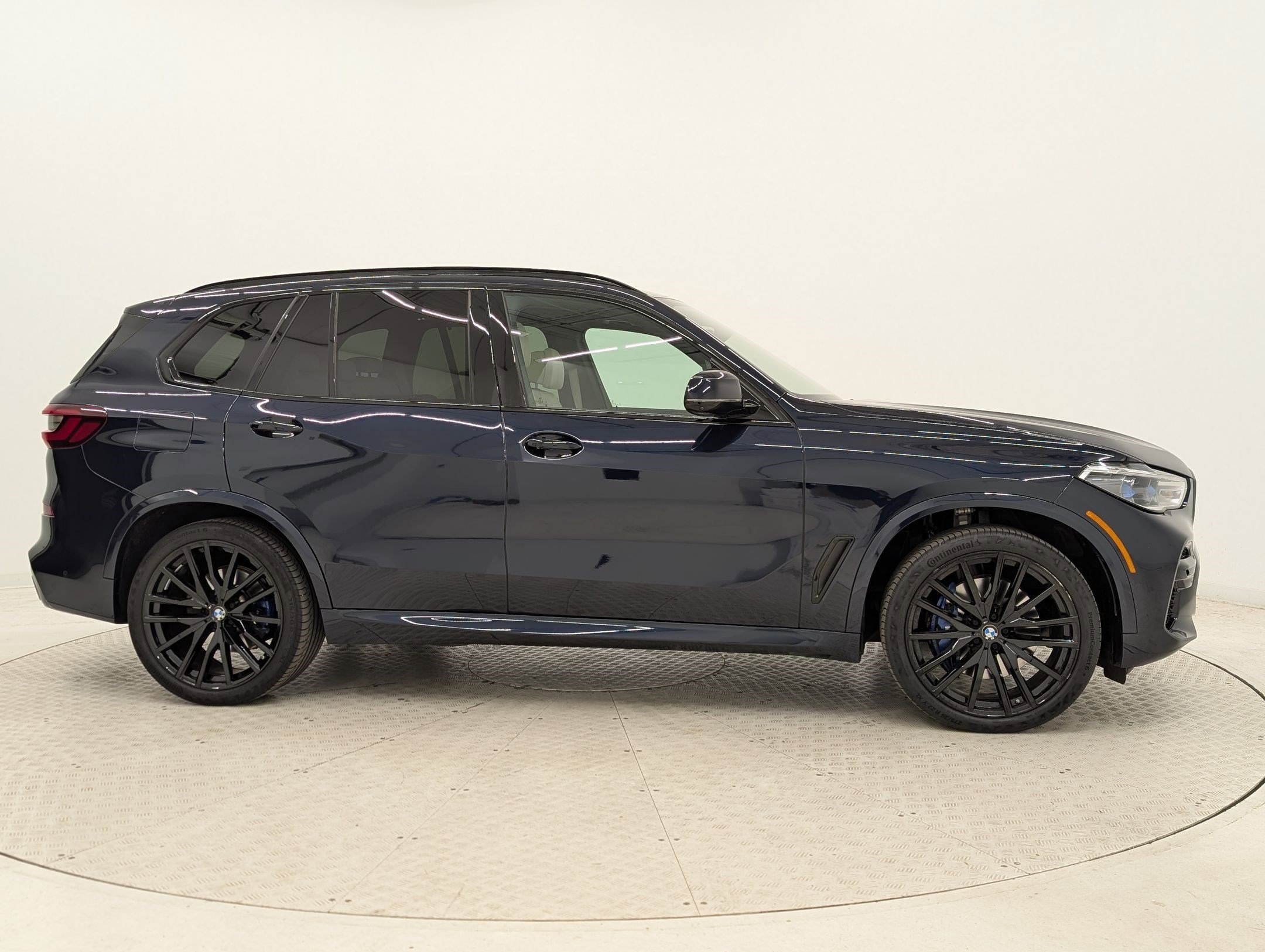Certified 2023 BMW X5 xDrive40i w/ Executive Package image 8
