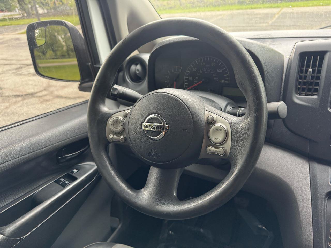 Used 2013 Nissan NV200 S w/ Cruise Control Pkg FWD image 31