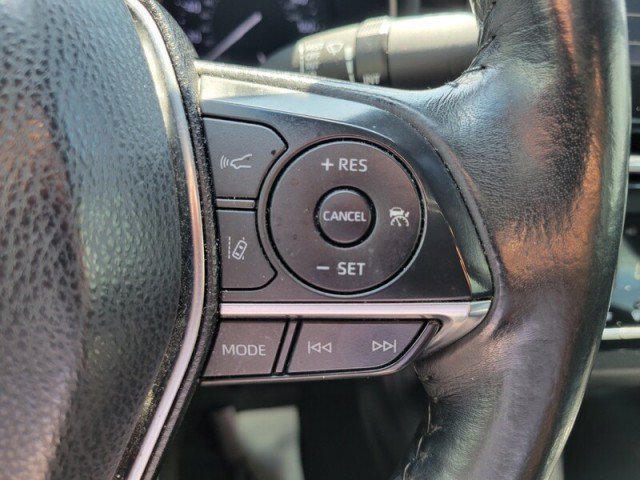Used 2019 Toyota Avalon XLE w/ Moonroof Package FWD image 16