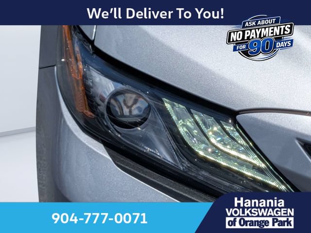 Used 2024 Toyota Camry XSE FWD image 7