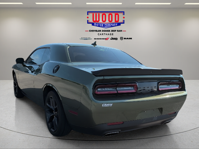 Used 2021 Dodge Challenger SXT w/ Blacktop Package RWD image 9