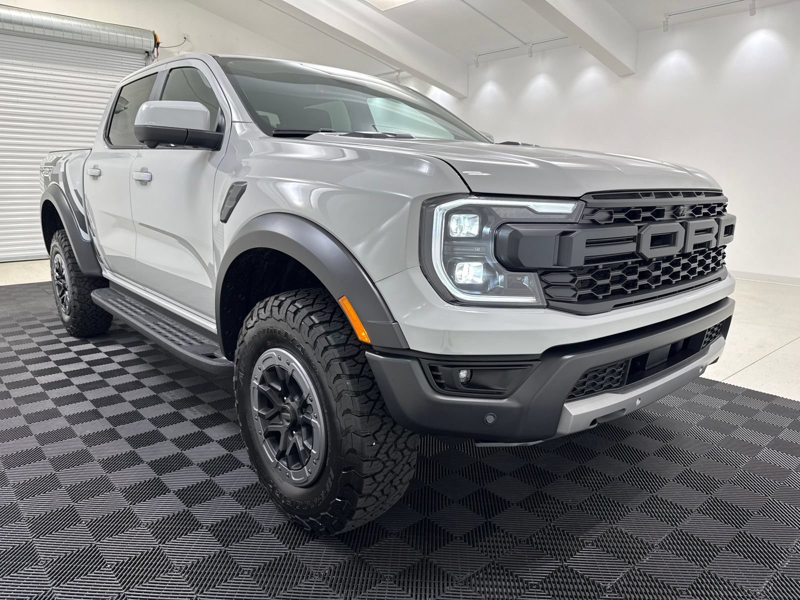 New 2026 Ford Ranger Raptor AWD/4WD image 1