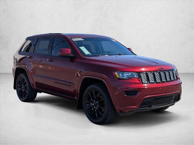 Used 2021 Jeep Grand Cherokee Laredo X AWD/4WD image 3