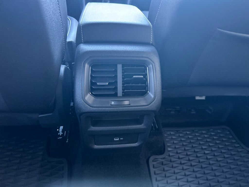 Certified 2023 Volkswagen Taos SE image 48