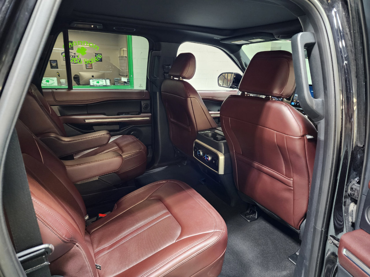 Used 2024 Ford Expedition Max Limited image 22