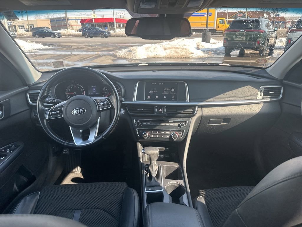 Used 2019 Kia Optima S w/ S Panoramic Sunroof Package image 27