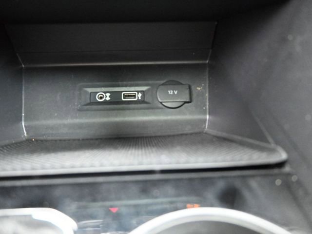 Used 2019 Volkswagen Atlas SEL Premium image 4