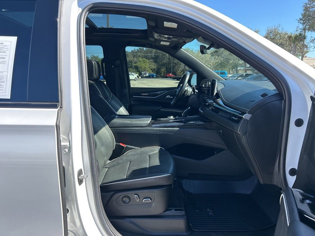 Used 2022 Cadillac Escalade Sport w/ Touring Package image 46