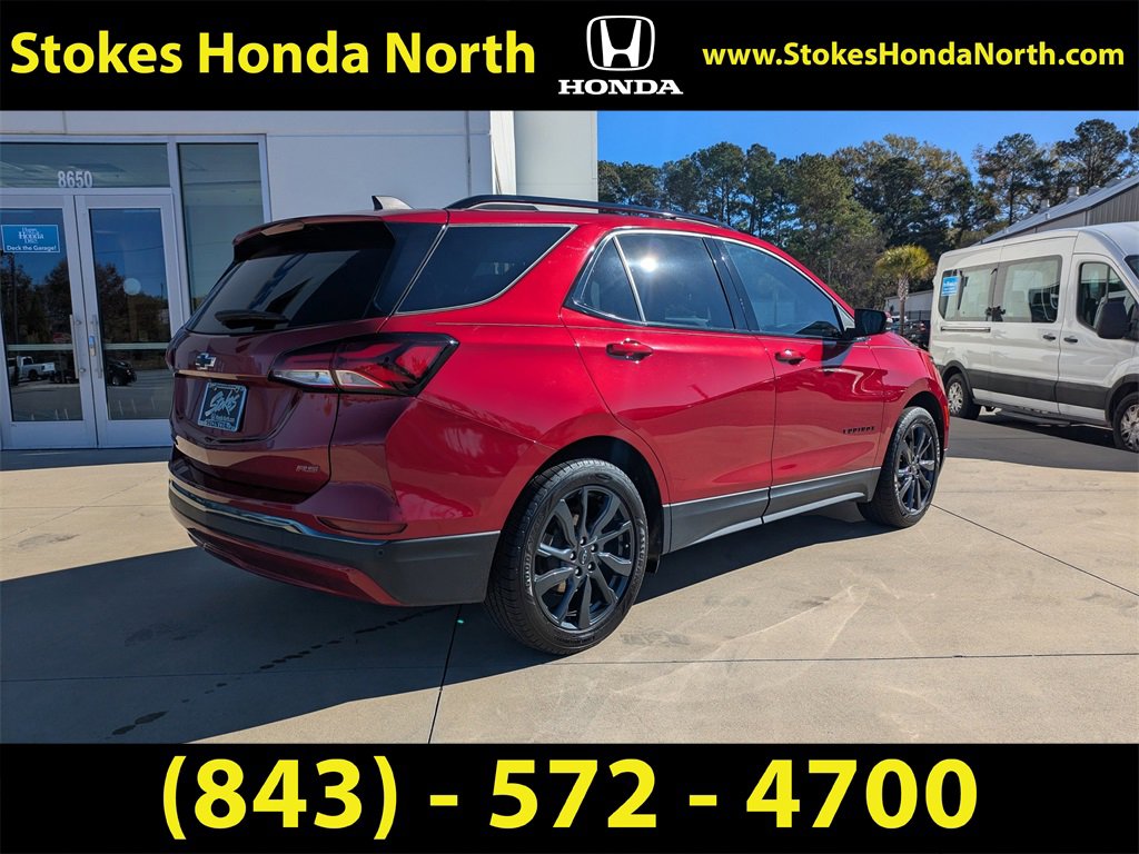 Used 2023 Chevrolet Equinox RS w/ RS Leather Package image 4