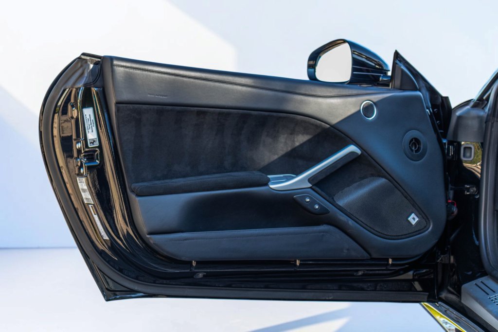 Used 2014 Ferrari F12 Berlinetta RWD image 34