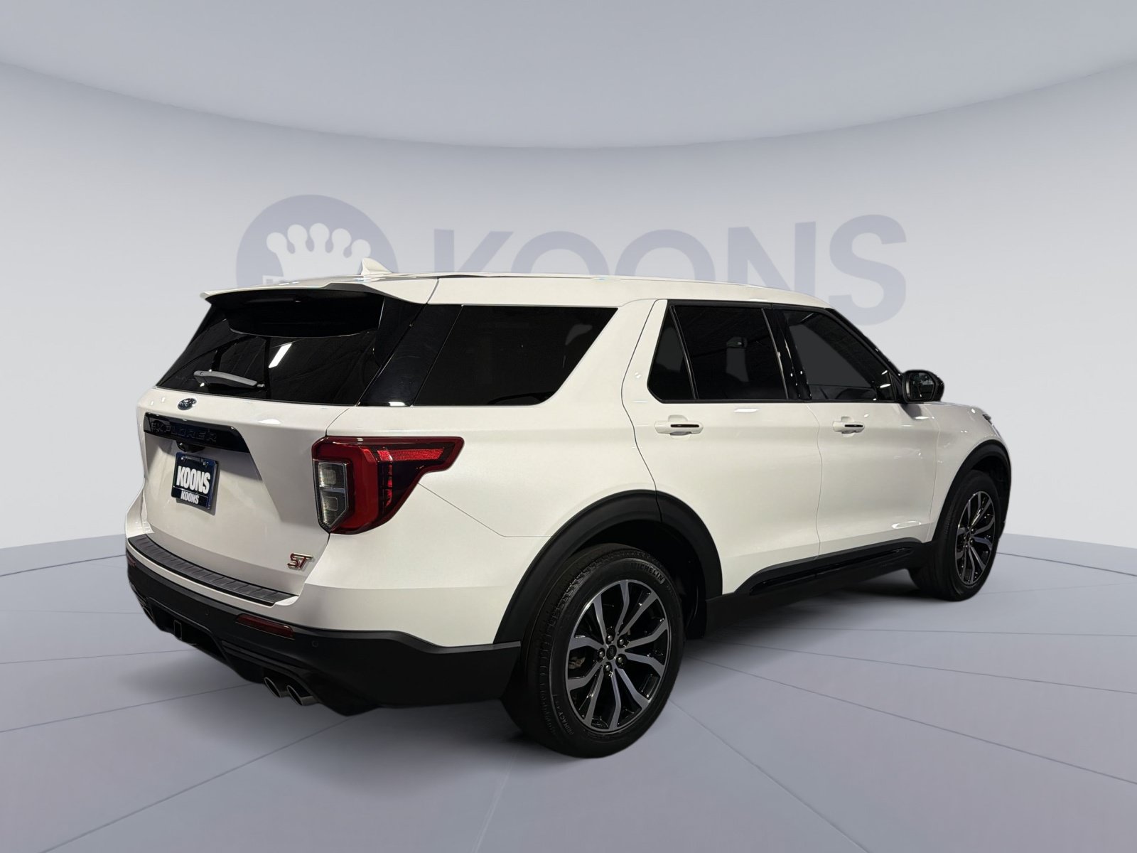 Used 2022 Ford Explorer ST AWD/4WD image 7