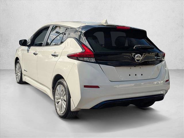 Used 2018 Nissan Leaf S image 8