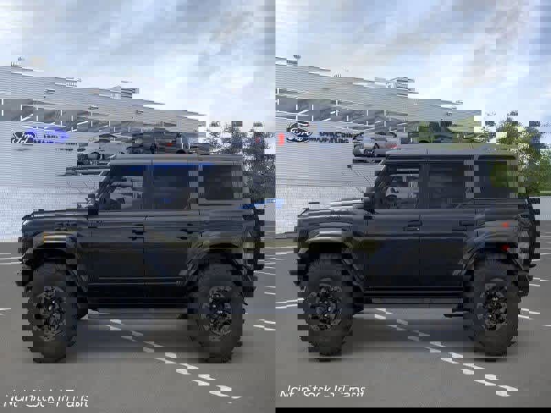 New 2025 Ford Bronco Raptor image 3