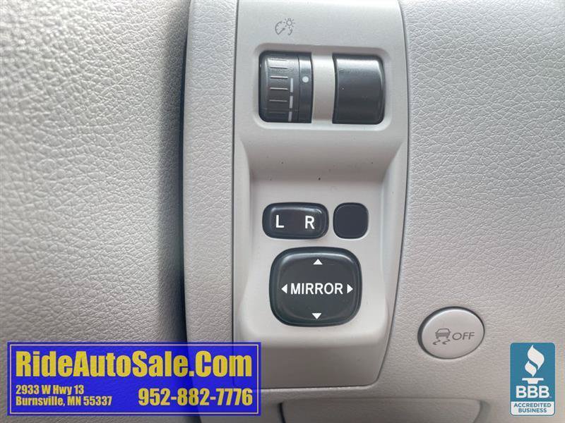 Used 2010 Subaru Forester 2.5X Limited AWD/4WD image 40