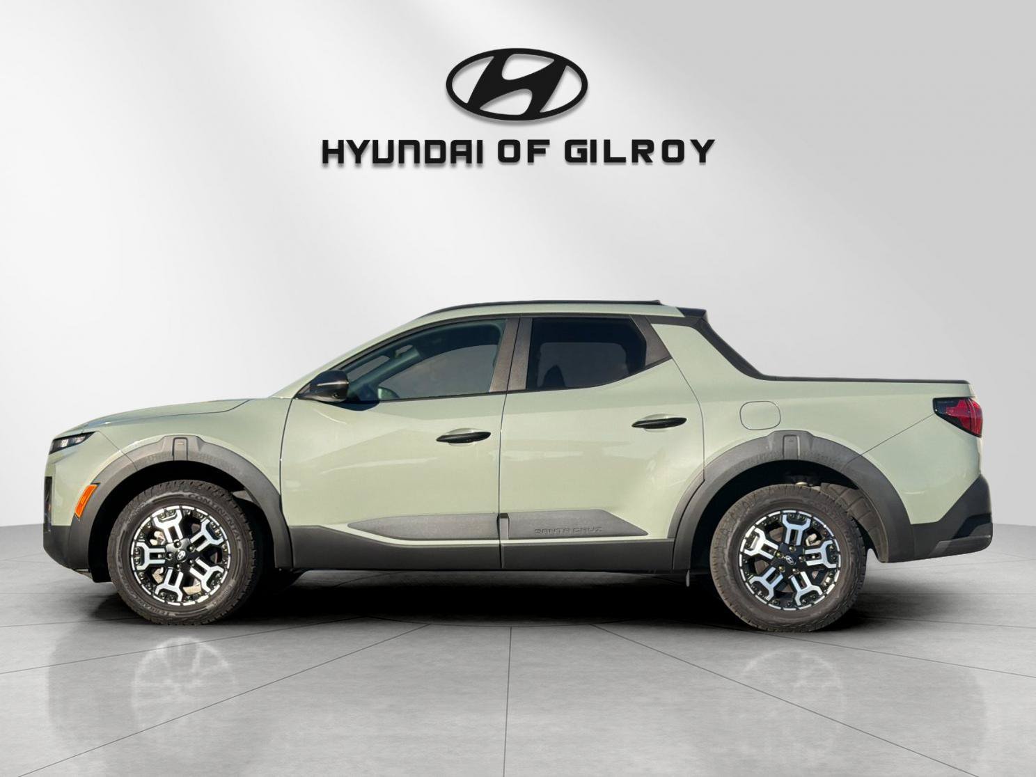 Used 2025 Hyundai Santa Cruz XRT AWD/4WD image 2