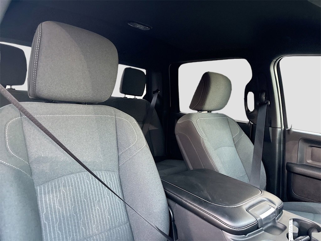 Used 2024 RAM 3500 Tradesman w/ Chrome Appearance Group image 27