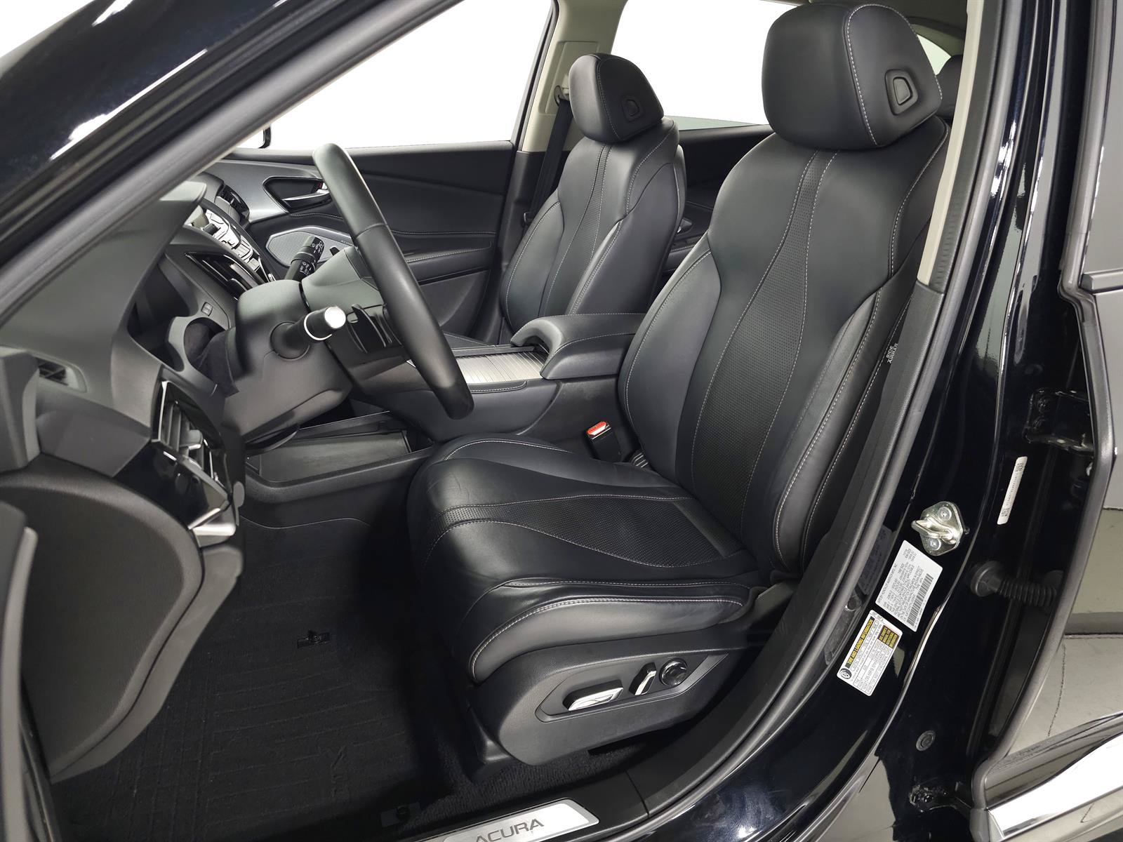 Used 2019 Acura RDX AWD w/ Technology Package image 16