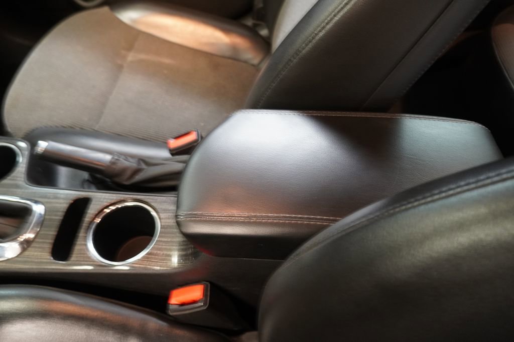 Used 2015 Chevrolet Malibu LT w/ Power Convenience Package FWD image 22