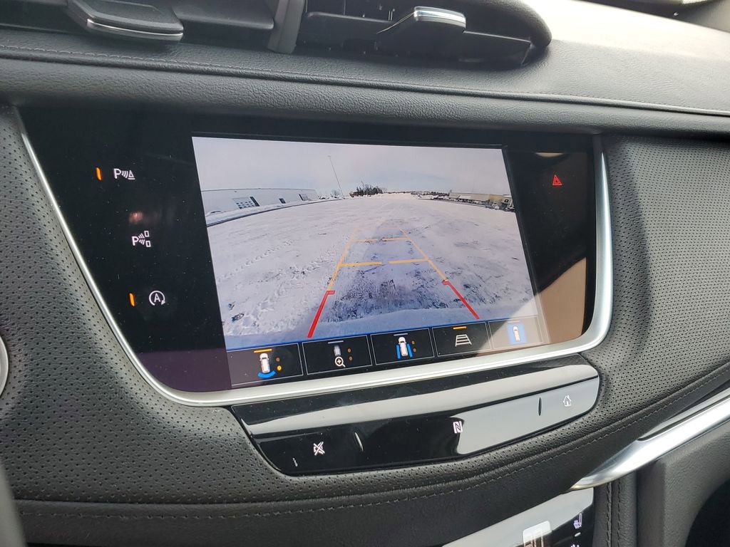 Used 2021 Cadillac XT5 Premium Luxury image 14