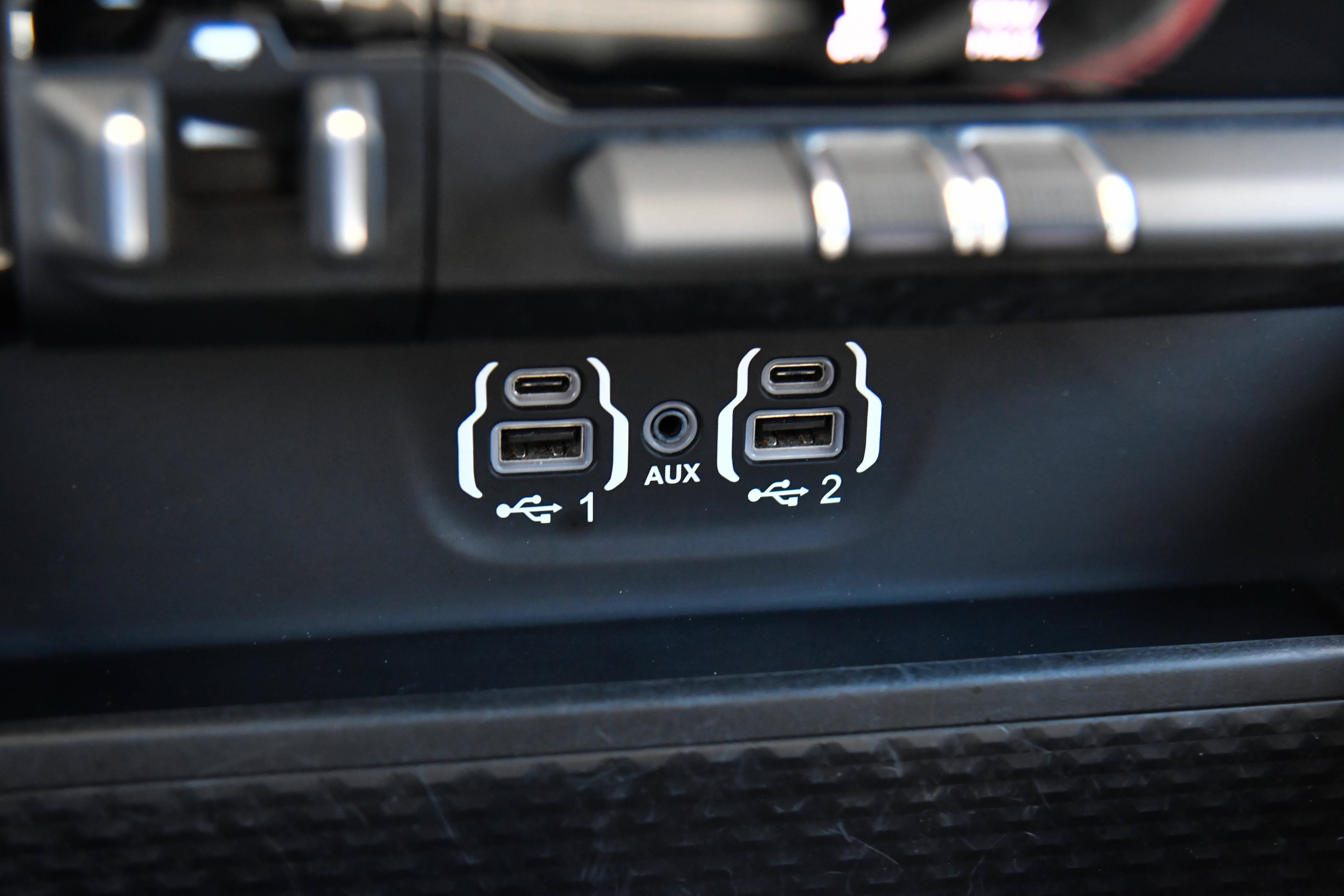 Used 2023 RAM 1500 Rebel w/ Rebel Level 1 Equipment Group AWD/4WD image 31